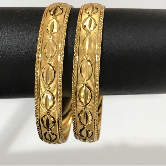 Bangle - Picture 2 of 5